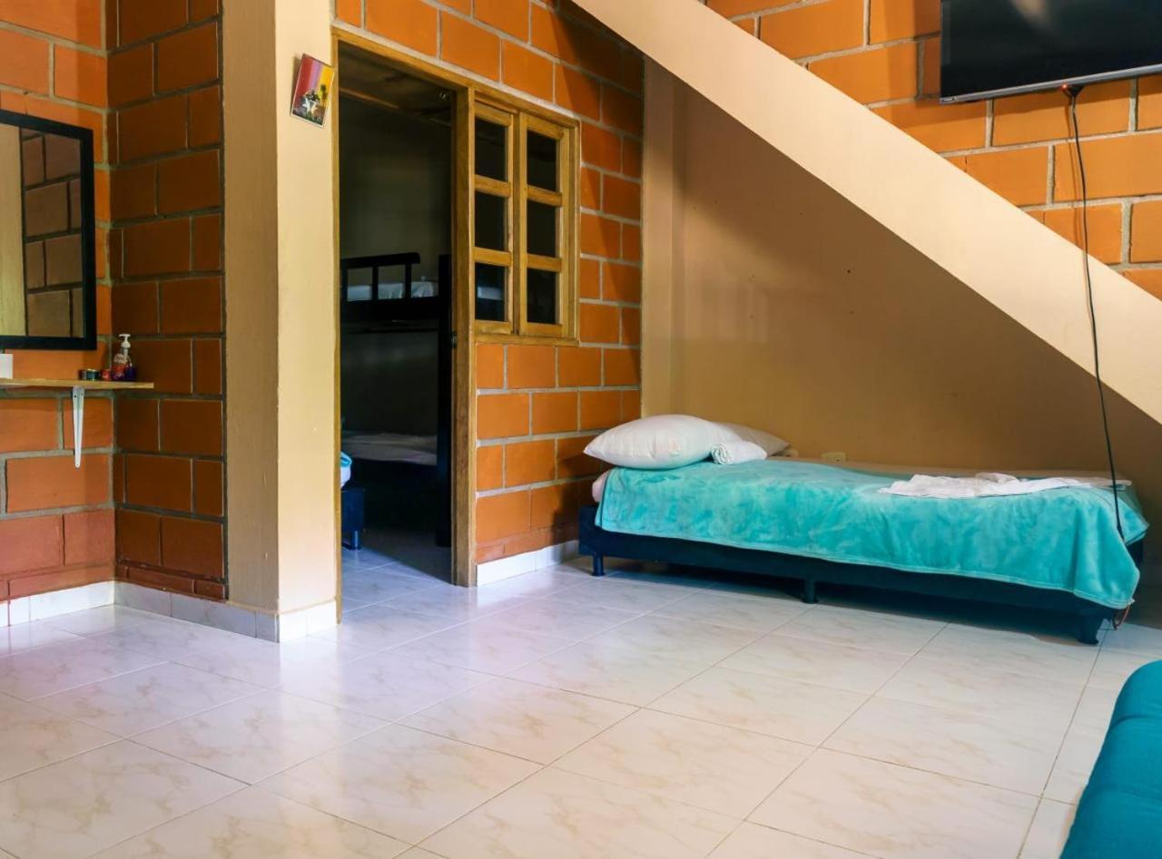 Mi Pueblo Natal Aptos Y Habitaciones Necoclí Extérieur photo
